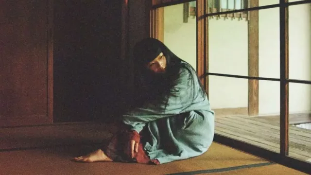 Ichiko Aoba, Sidney’de yedi müzisyenle sahne aldı