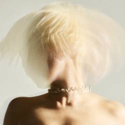 Cover image for the single Let It Flow by Nao Yoshioka